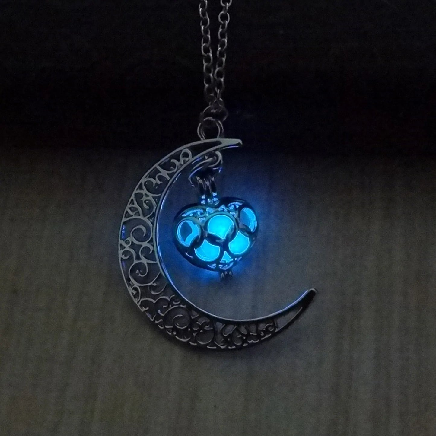 Silver Crescent Moon Necklace (Glow in the Dark)